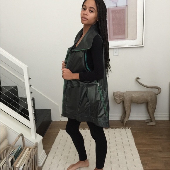 RSG Sport Vest. Will fit M as well - Picture 4 of 13